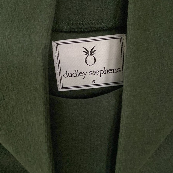 Like new! Dudley Stephens Cobble Hill Terry Turtleneck in Hunter Green. Size S. - Picture 6 of 7